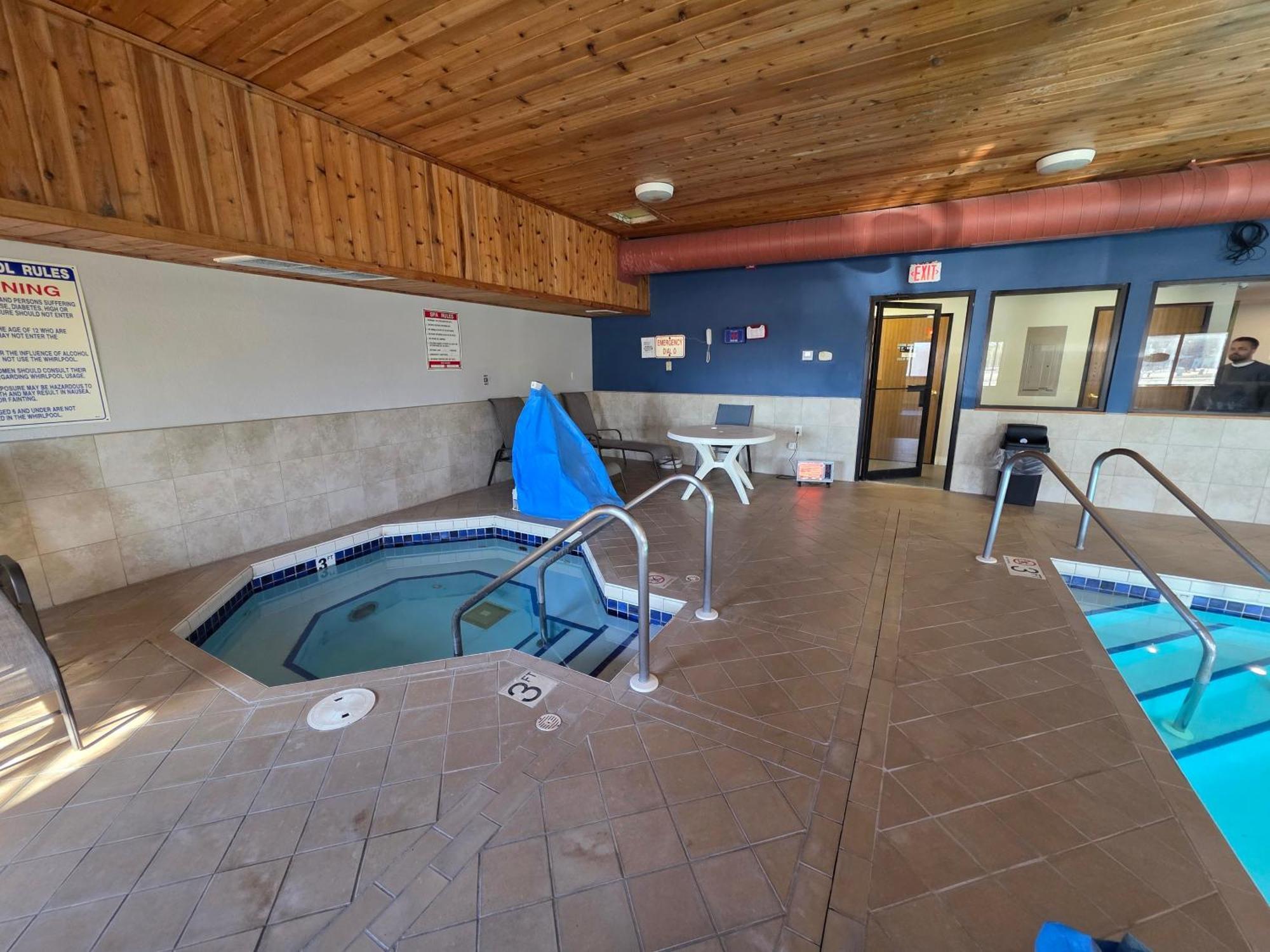 Motel Super 8 By Wyndham Hayward Wi Exterior foto