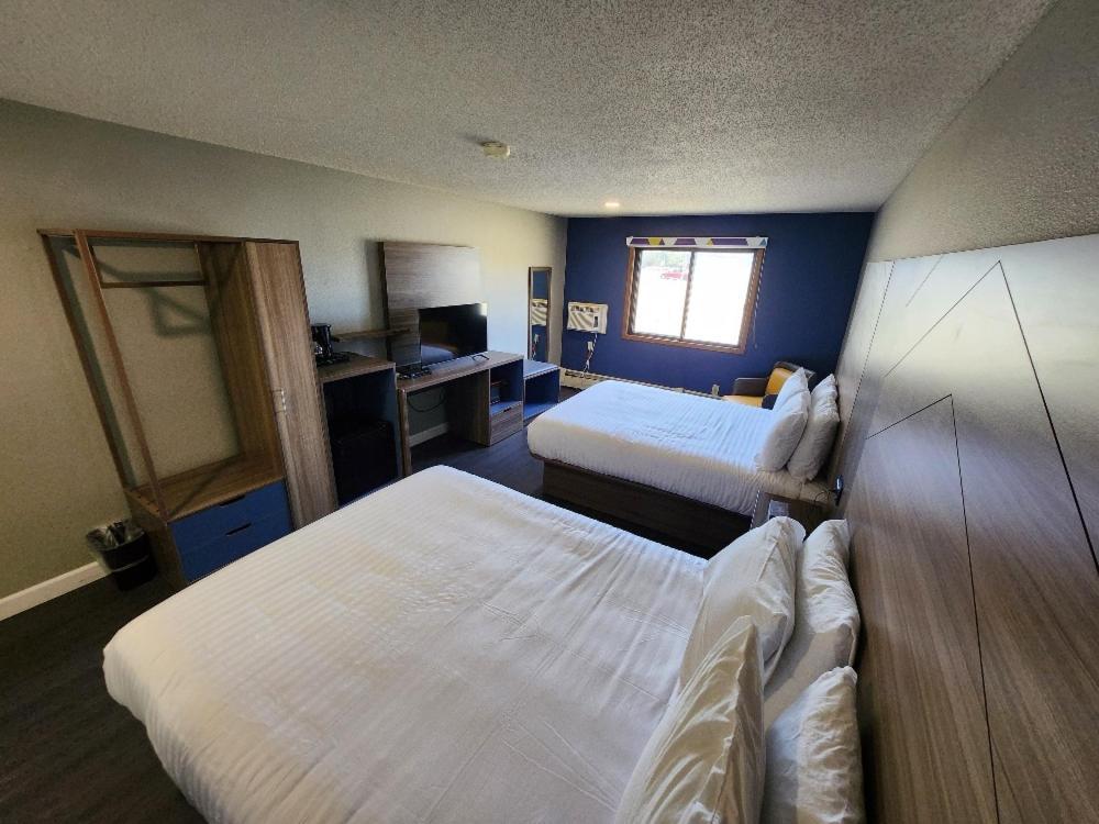 Motel Super 8 By Wyndham Hayward Wi Exterior foto