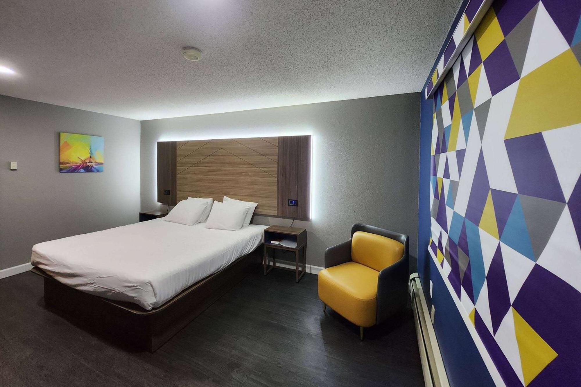 Motel Super 8 By Wyndham Hayward Wi Exterior foto